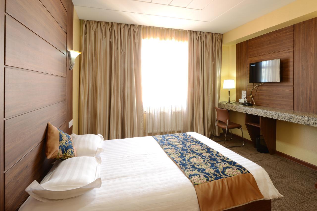 Zolo Hotel Ulaanbaatar Bagian luar foto
