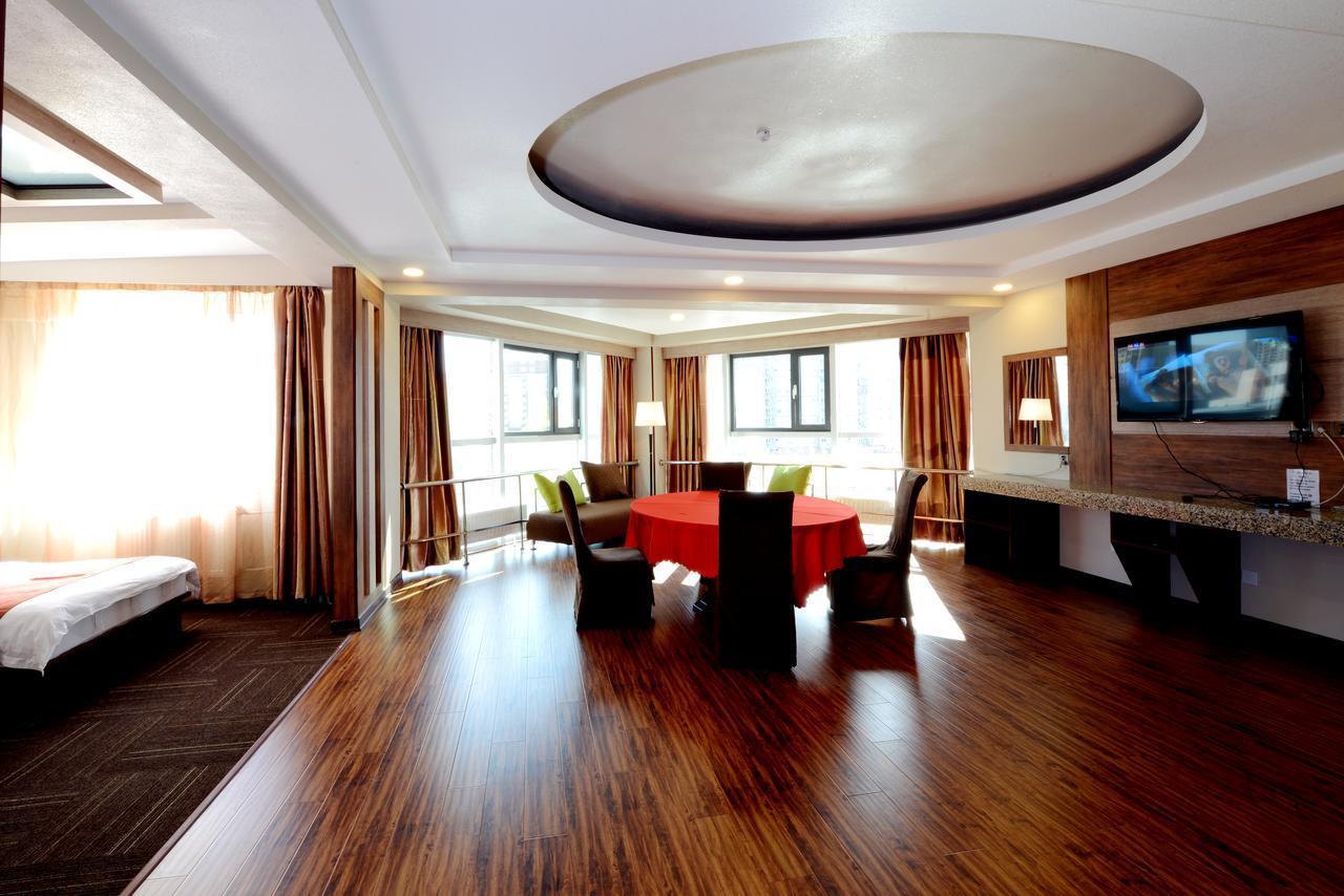 Zolo Hotel Ulaanbaatar Bagian luar foto