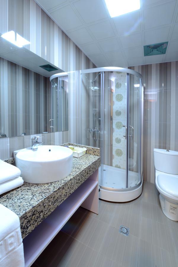 Zolo Hotel Ulaanbaatar Bagian luar foto