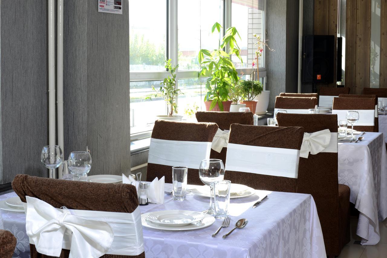 Zolo Hotel Ulaanbaatar Bagian luar foto