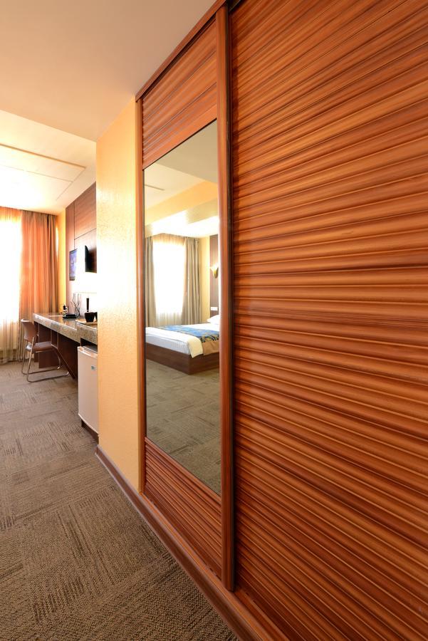 Zolo Hotel Ulaanbaatar Ruang foto
