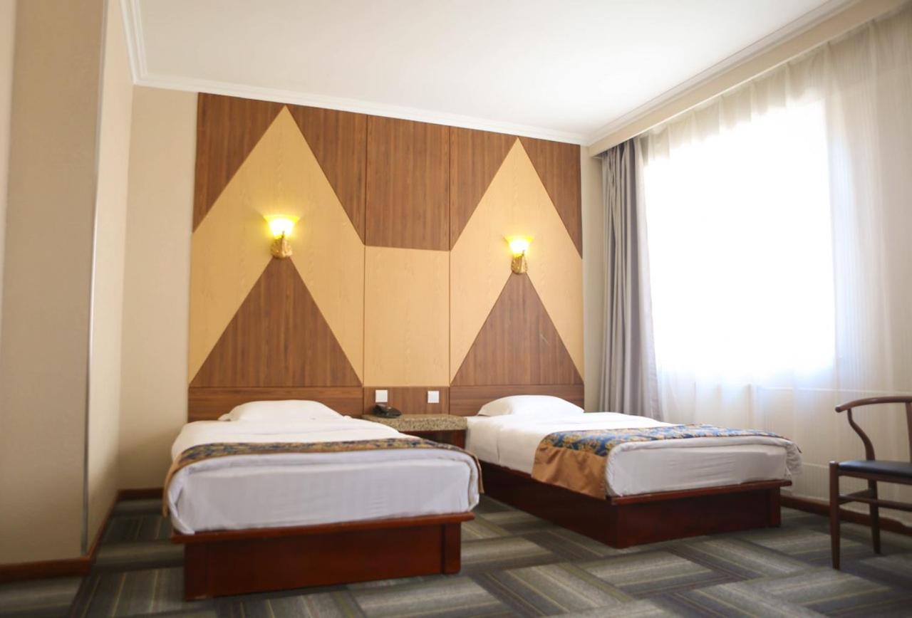 Zolo Hotel Ulaanbaatar Bagian luar foto